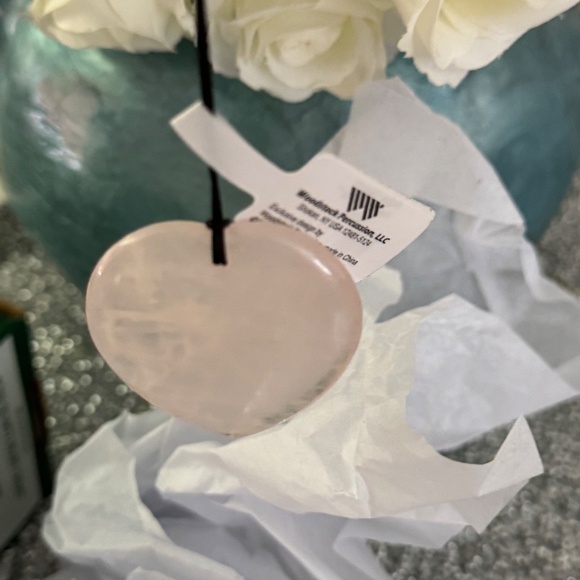 Woodstock Rose Quartz Heart Wind Chime NIB Crystal Love Soothing Indoor Outdoor - Picture 5 of 17